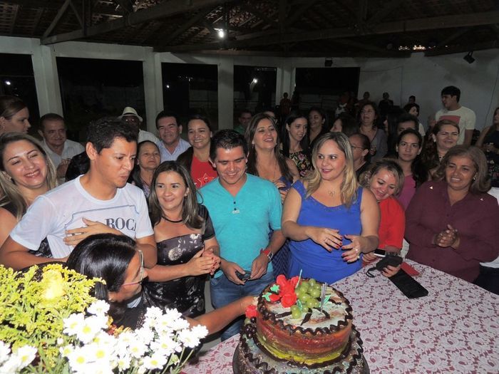 Funcionários da prefeitura participam de festa de confraternização - Imagem 95