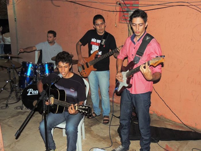 Motoristas, familiares e convidados participam de confraternização - Imagem 37