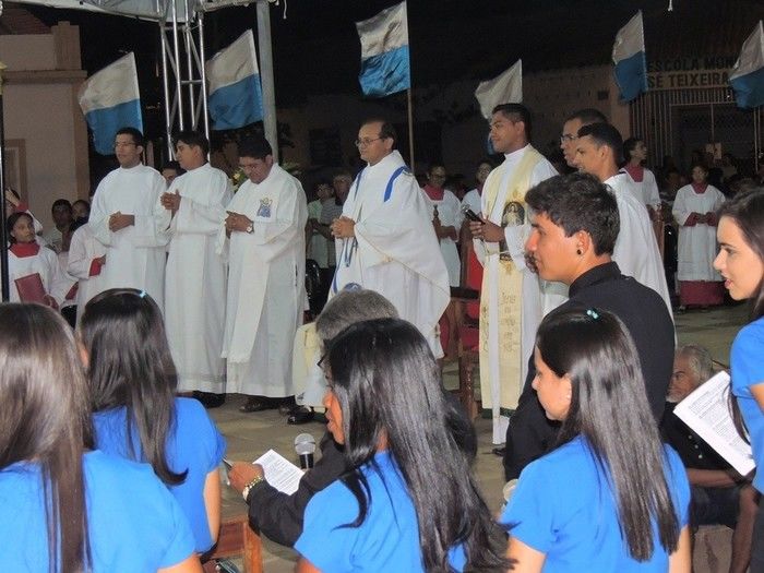Penúltima noite do festejo de N. S. da Conceição com praça lotada de fieis - Imagem 6