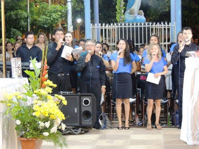 Penúltima noite do festejo de N. S. da Conceição com praça lotada de fieis - Imagem 13