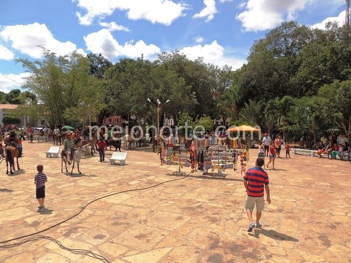 Vaqueiros invadem ruas e avenidas de Pedro II  - Imagem 34