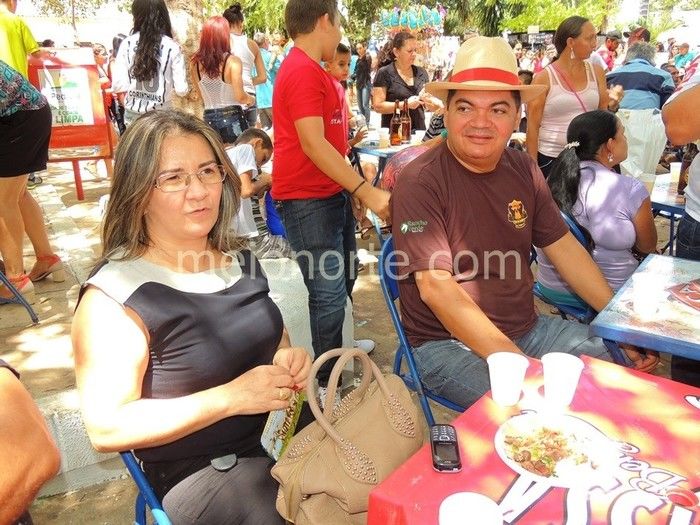 Vaqueiros invadem ruas e avenidas de Pedro II  - Imagem 39