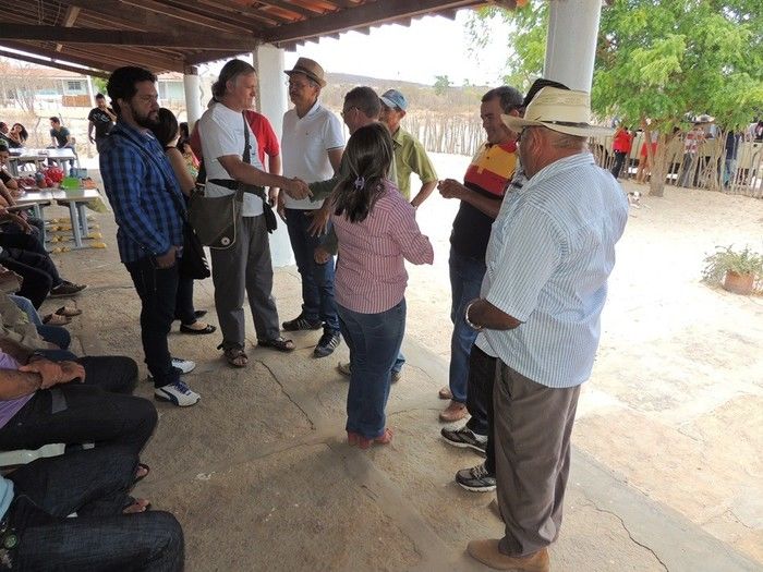 Prefeita reuniu-se com assentados da região do sertão - Imagem 1