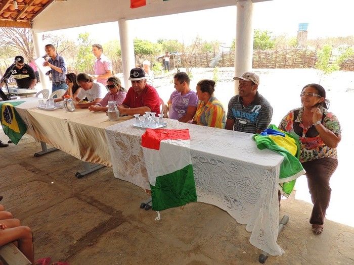 Prefeita reuniu-se com assentados da região do sertão - Imagem 16