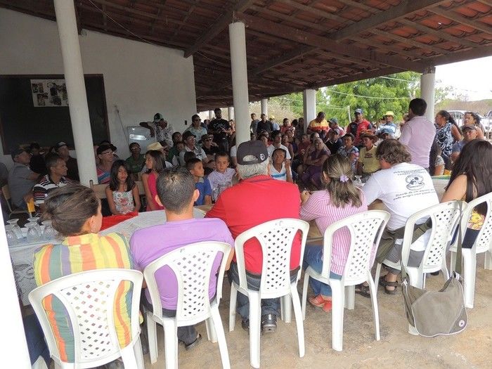 Prefeita reuniu-se com assentados da região do sertão - Imagem 20