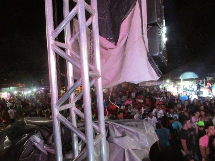 Brasas do Forró Incendeia o Fogo da Paixão no encerramento dos Festejos do Bairro Baixa em Agricolândia - Imagem 10