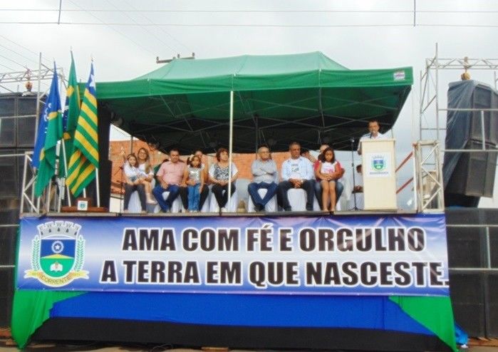 Desfile em homenagem a cidade emociona público correntino - Imagem 6