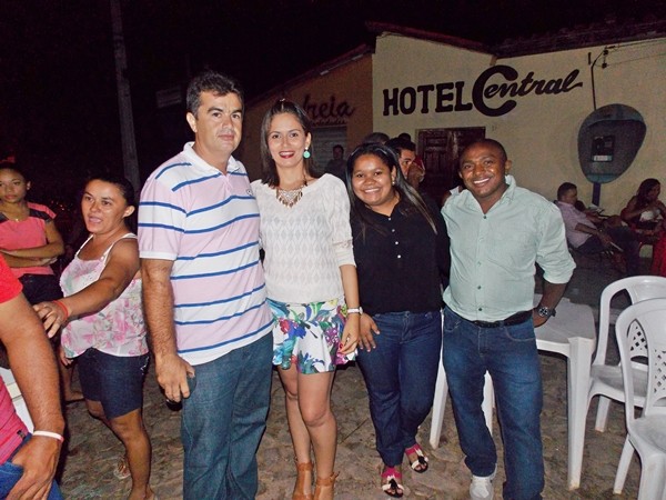 1º Dia Festejos de Prata do Piauí: Show em Praça Pública  - Imagem 28