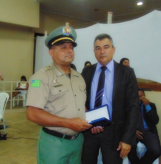 Câmara de vereadores entrega títulos de Cidadão Correntino - Imagem 5