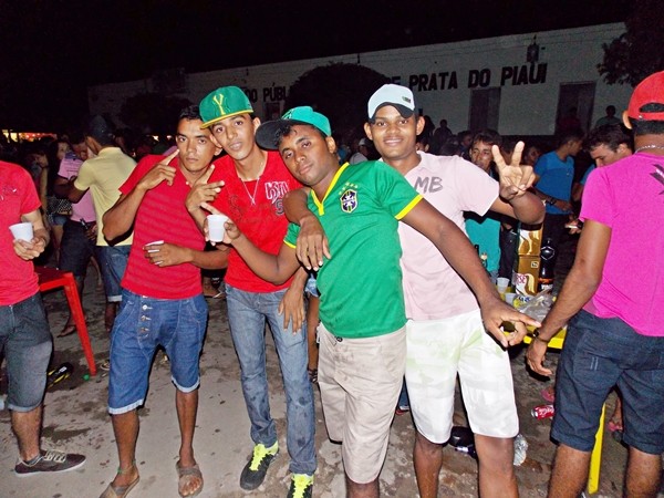 1º Dia Festejos de Prata do Piauí: Show em Praça Pública  - Imagem 34