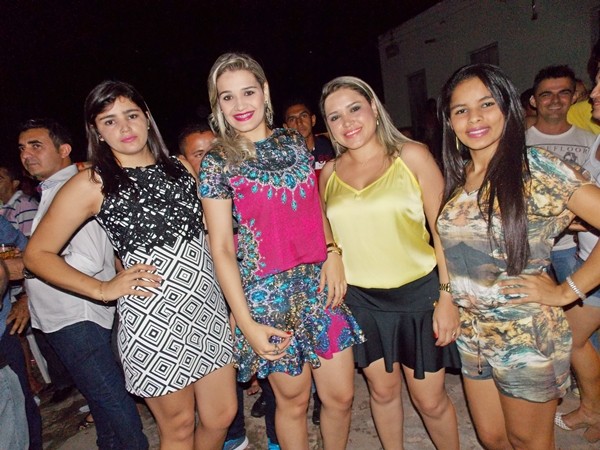 1º Dia Festejos de Prata do Piauí: Show em Praça Pública  - Imagem 11