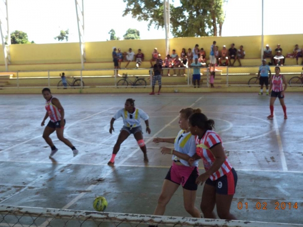 Time feminino de futebol de Cristalândia Bad Girls são convidados a um desafio na cidade vizinha e se dá bem - Imagem 39