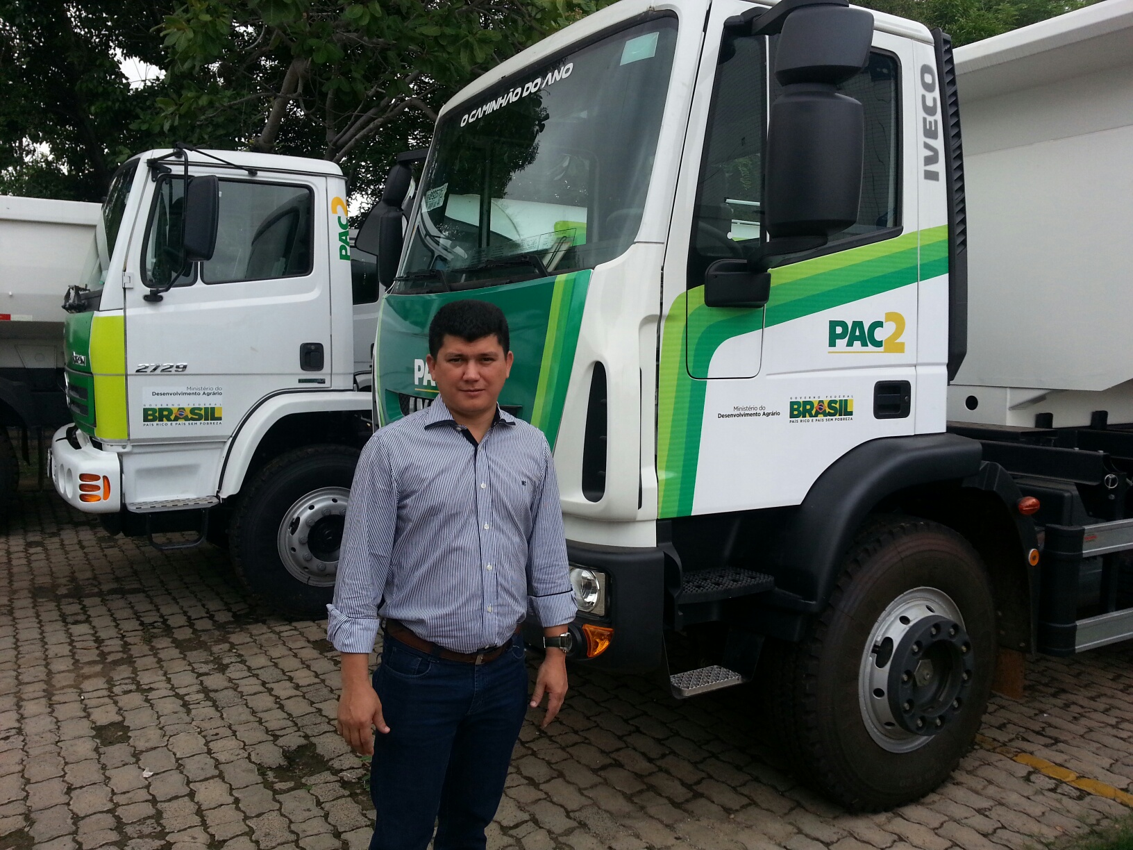 Máquinas do PAC 2 são entregues a 133 municípios piauienses na APPM