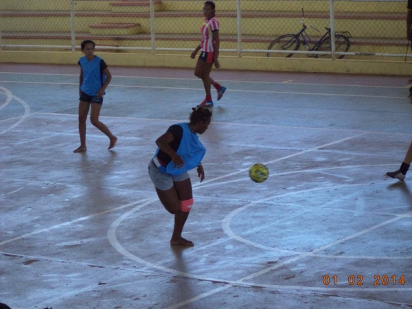 Time feminino de futebol de Cristalândia Bad Girls são convidados a um desafio na cidade vizinha e se dá bem - Imagem 15