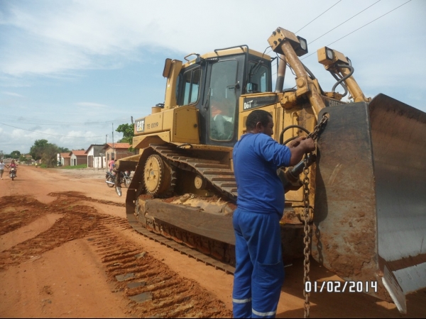 Chega primeiras maquinas que iniciarão a obra de asfaltamento da PI 331  - Imagem 16