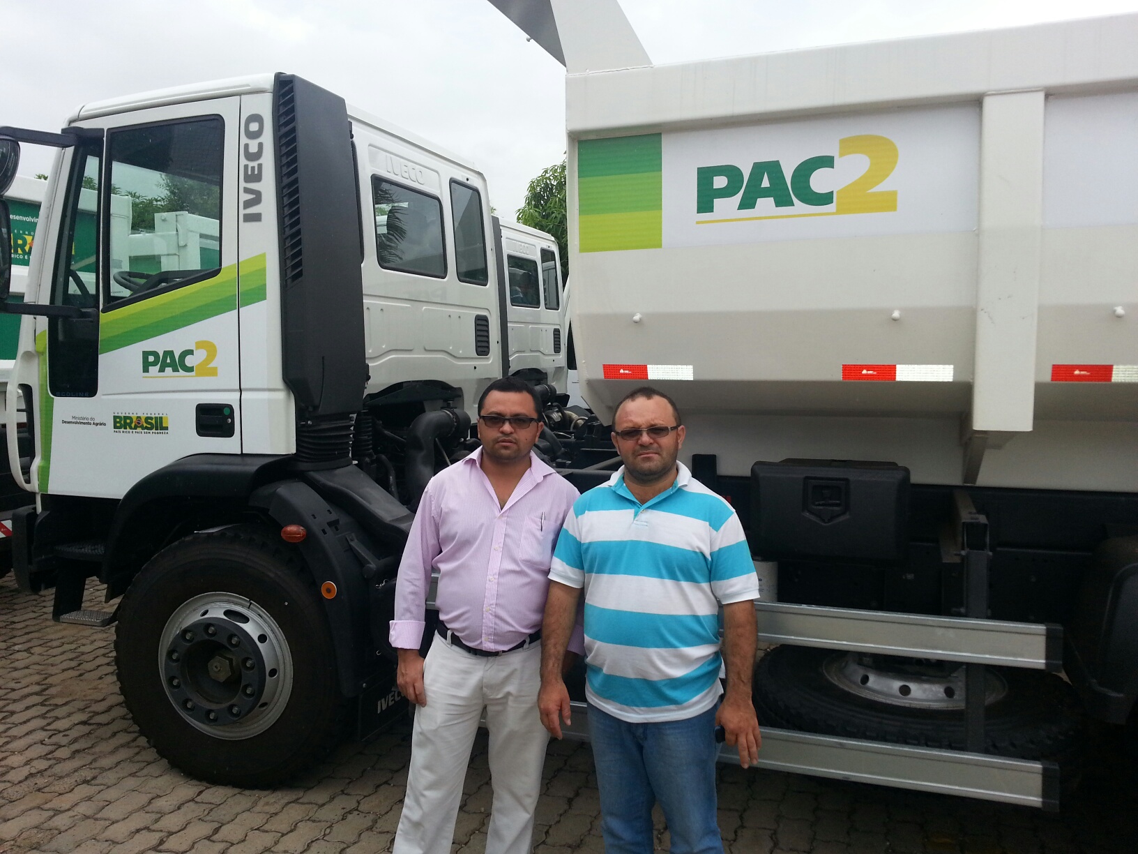 Máquinas do PAC 2 são entregues a 133 municípios piauienses na APPM