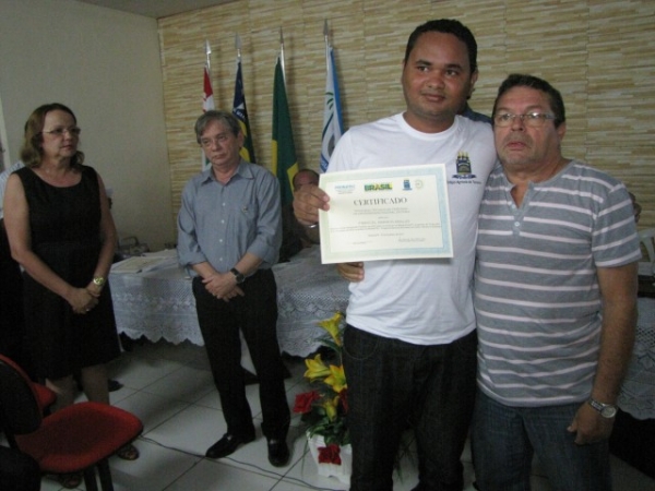 Jovens recebem certificados do PRONATEC em Miguel Alves - Imagem 11