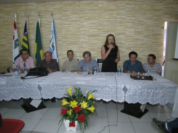 Jovens recebem certificados do PRONATEC em Miguel Alves - Imagem 16