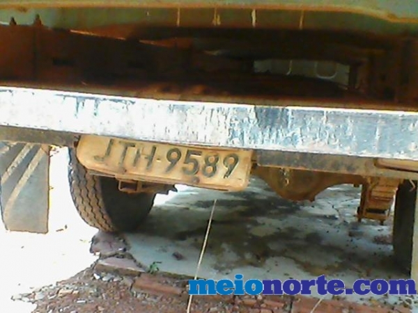 Carro da Secretaria de Educação de Domingos Mourão é usado para evento particular. - Imagem 1