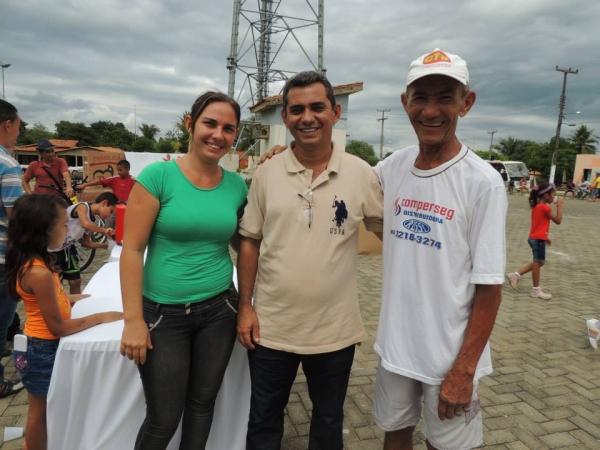 Entrega das bicicletas do programa pedala Piauí aos alunos da rede municipal de Curralinhos -PI - Imagem 25