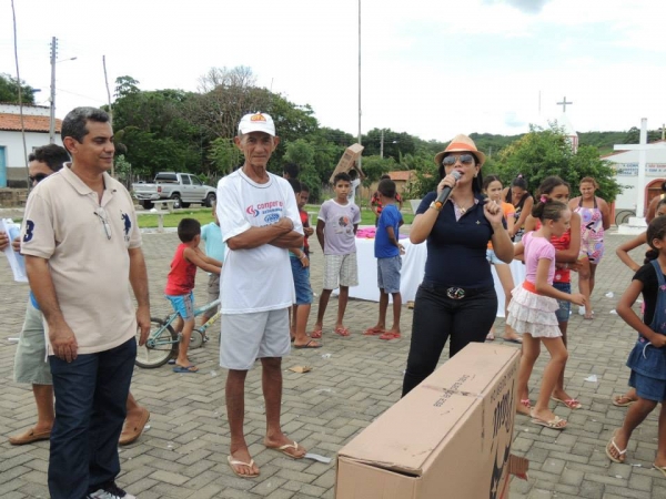 Entrega das bicicletas do programa pedala Piauí aos alunos da rede municipal de Curralinhos -PI - Imagem 38