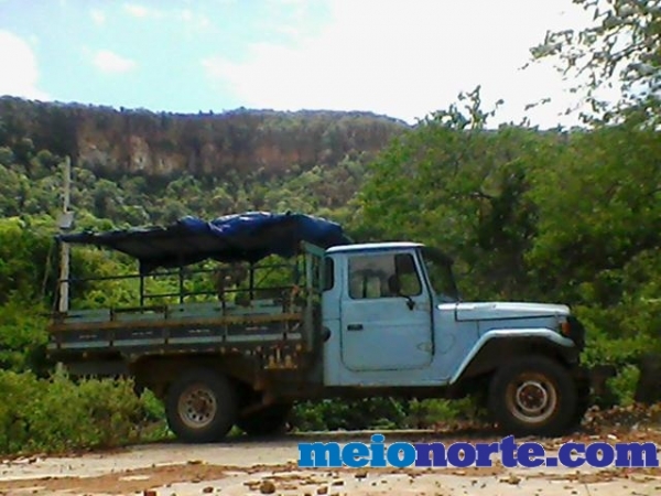 Carro da Secretaria de Educação de Domingos Mourão é usado para evento particular. - Imagem 5