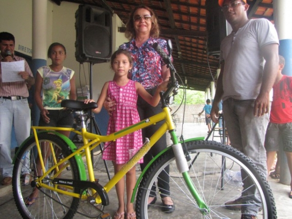 Prefeita Salete Rego entrega Bicicletas do programa Pedala Piauí - Imagem 10