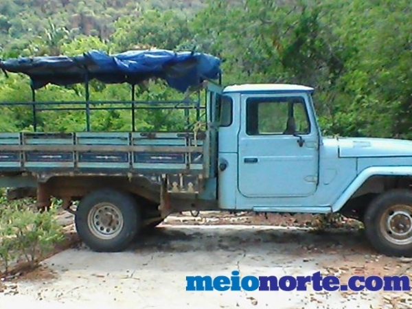 Carro da Secretaria de Educação de Domingos Mourão é usado para evento particular. - Imagem 7