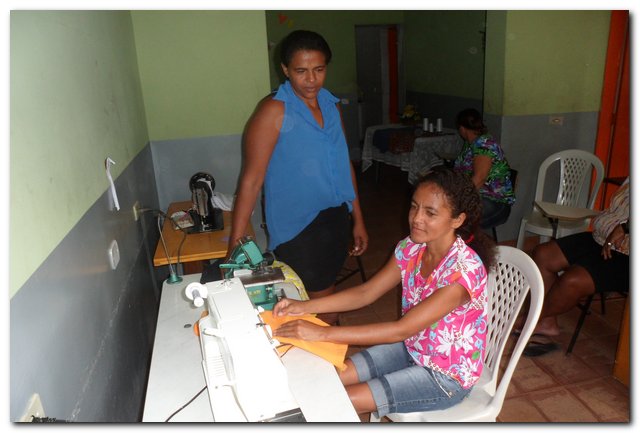 Encerramento do Curso de Corte e Costura realizado pela SEMTAC