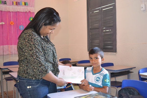 Secretária de Educação vistoria obras de reforma de creches - Imagem 5