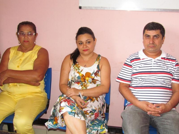 Prefeitura de Barras entrega veículo e novos equipamentos para o Conselho Tutelar - Imagem 17