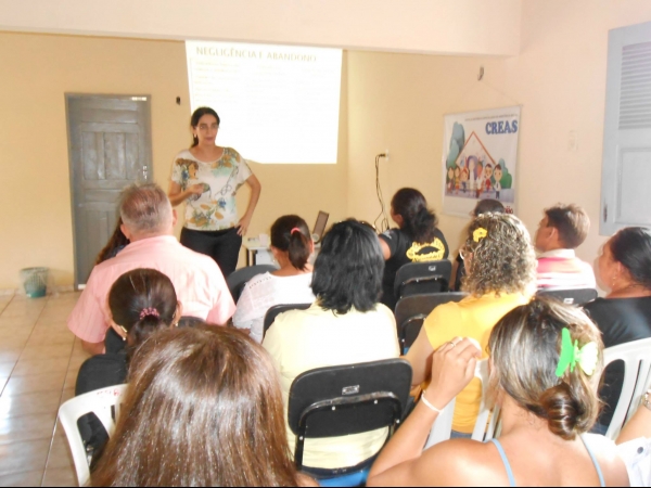 CREAS e Semasc debatem direitos da criança e do adolescente - Imagem 3