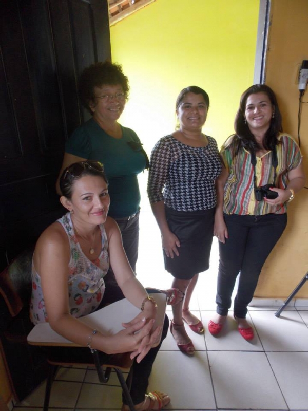 Reunião com pais da U.E. Adelaide Magalhães. - Imagem 10