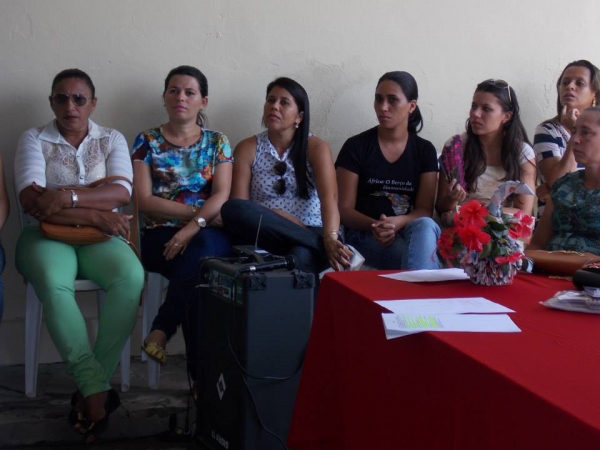 Reunião com pais e responsáveis com a Direção e equipe pedagógica do Ginásio Municipal Maria dos Remédios. - Imagem 1