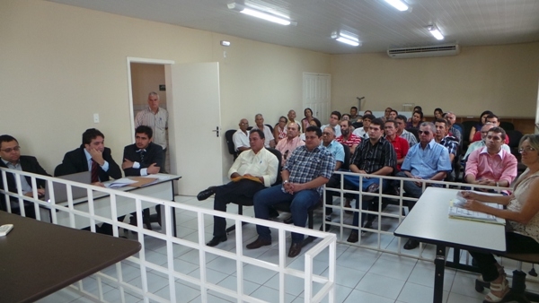 Audiência discutiu a regularização de imóvel em Pimenteiras - Imagem 7