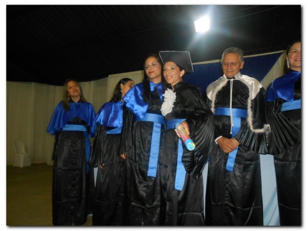 UAPI- UFPI CEAD do Polo de Inhuma realiza Solenidade Formatura de 41 Alunos do Curso de Pedagogia - Imagem 45