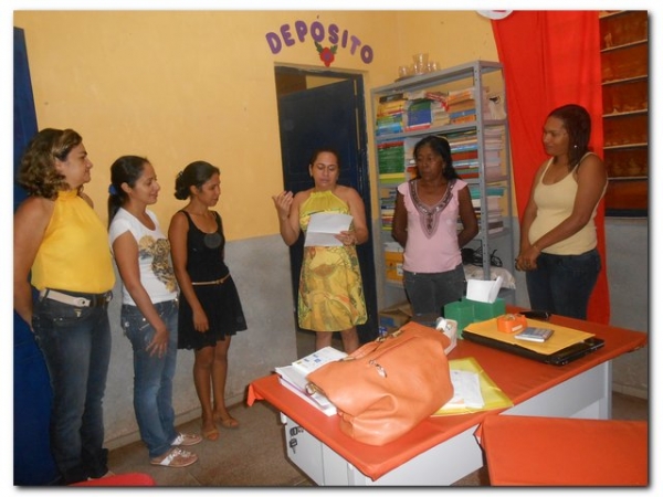 A Pedido do Governador, Prefeito Dr. Moura e a Secretária de Educação Maria Nilcimar indicam Diretores para Escolas do Estado.  - Imagem 1