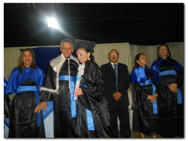 UAPI- UFPI CEAD do Polo de Inhuma realiza Solenidade Formatura de 41 Alunos do Curso de Pedagogia - Imagem 53