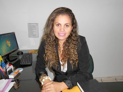 Prefeita de Currais Claudia Lobo envia nota de esclarecimento - Imagem 1