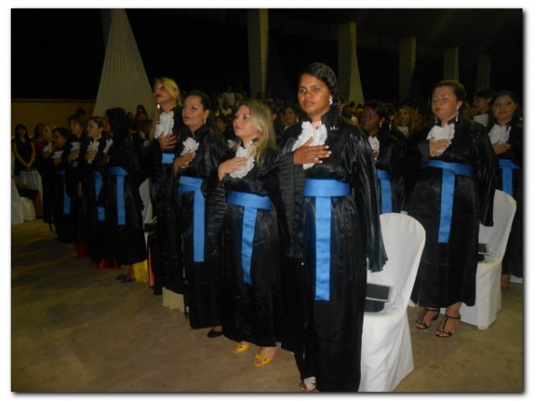 UAPI- UFPI CEAD do Polo de Inhuma realiza Solenidade Formatura de 41 Alunos do Curso de Pedagogia - Imagem 31