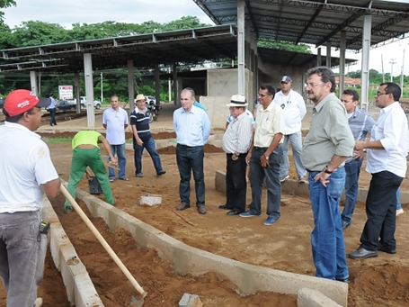 Wilson Martins inaugura obras e é recebido por lideranças políticas - Imagem 22