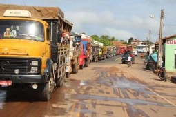 Em sua décima edição, Janainna Marques leva caravana de fiéis a Canindé