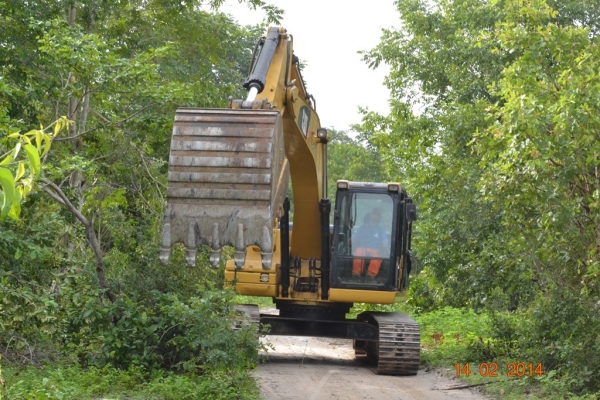 Obra de asfaltamento da Pi 331 é acelerada com a chegada de mais máquinas. - Imagem 2