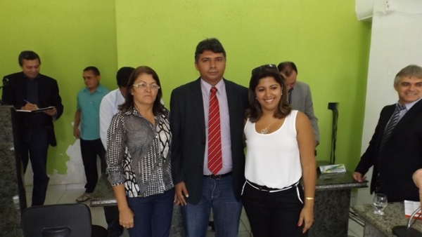 Prefeito Zé Henrique fala sobre  ações de 2013 e anuncia ações para 2014  - Imagem 3