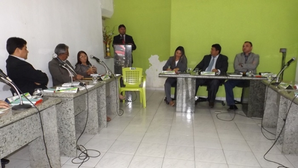 Prefeito Zé Henrique fala sobre  ações de 2013 e anuncia ações para 2014  - Imagem 6