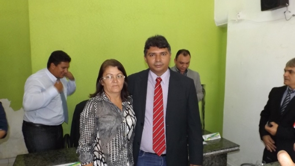 Prefeito Zé Henrique fala sobre  ações de 2013 e anuncia ações para 2014  - Imagem 4