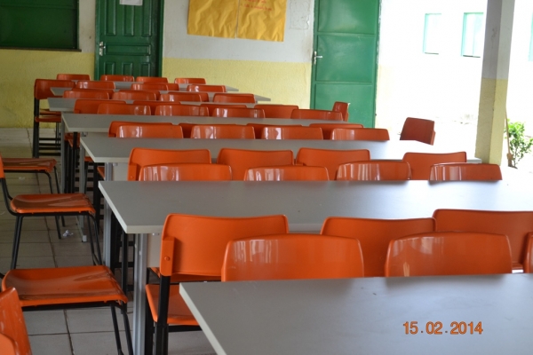 Prefeitura de Boa Hora prepara escolas para o início do ano letivo 2014 - Imagem 2