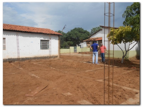 Prefeito Dr. Moura visita Obras na zona rural de Inhuma - Imagem 10