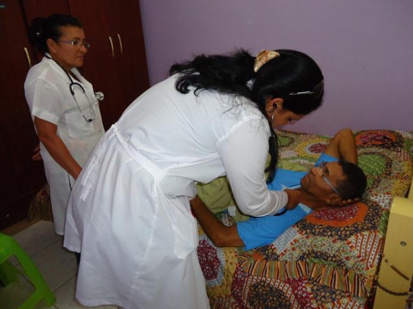 Dra.Liceidys Romero completamente adaptada na cidade de Ipiranga - Imagem 6