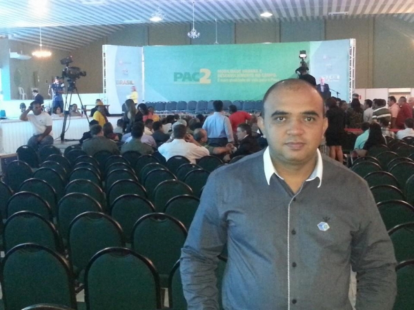  Prefeito de Lagoinha esteve presente no encontro com a Presidente Dilma  - Imagem 1